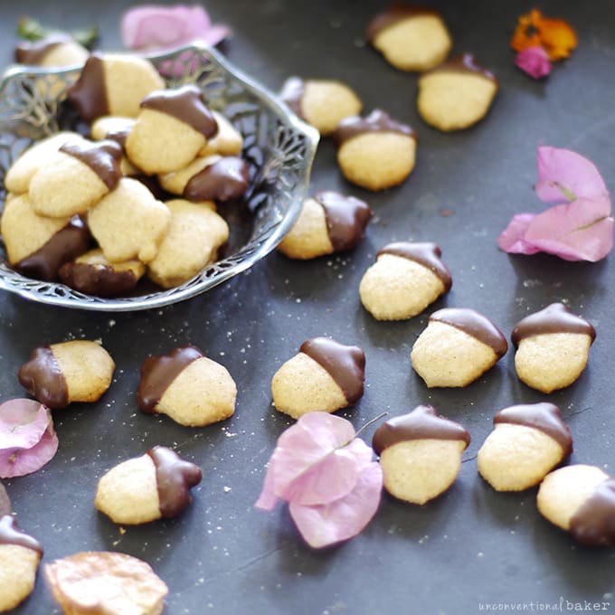 Autumn Acorn Cookies {Free from: gluten & grains, dairy, eggs, and refined sugars}