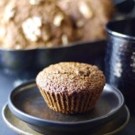 Applesauce Muffins with Walnuts