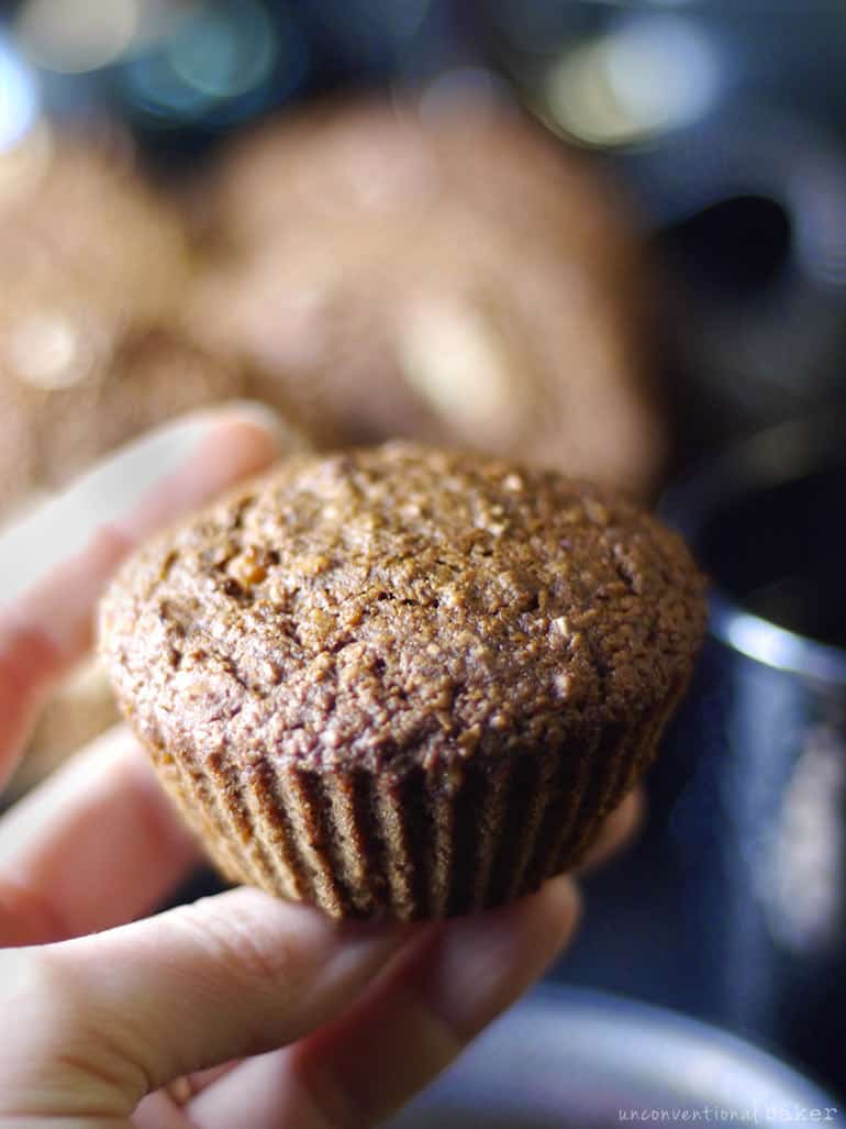 gluten-free vegan muffins made with applesauce